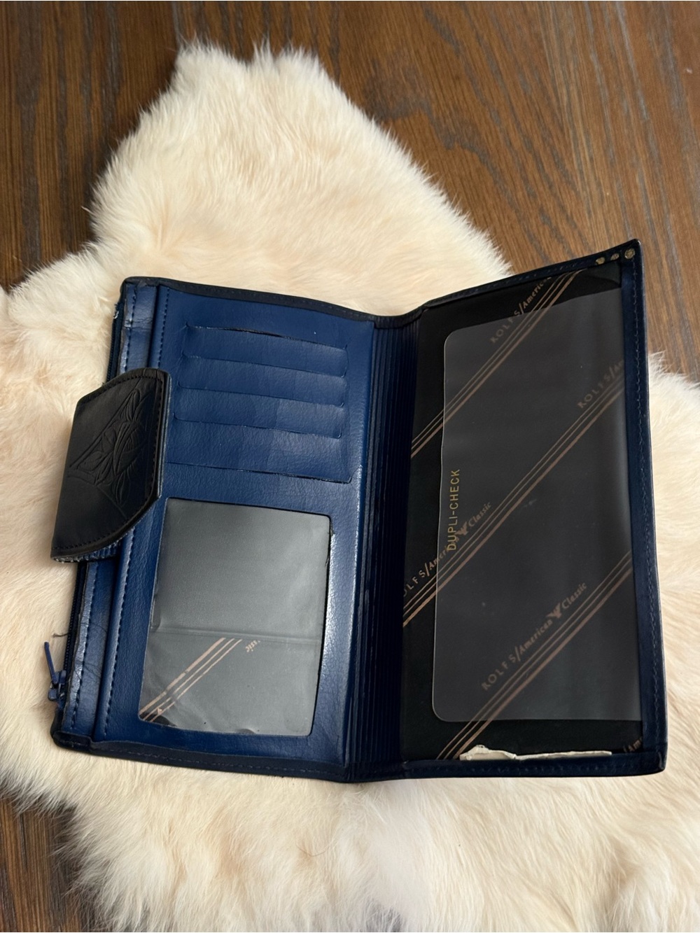 Rolfs Cowhide Navy Blue Leather Bifold Wallet - Picture 5 of 6